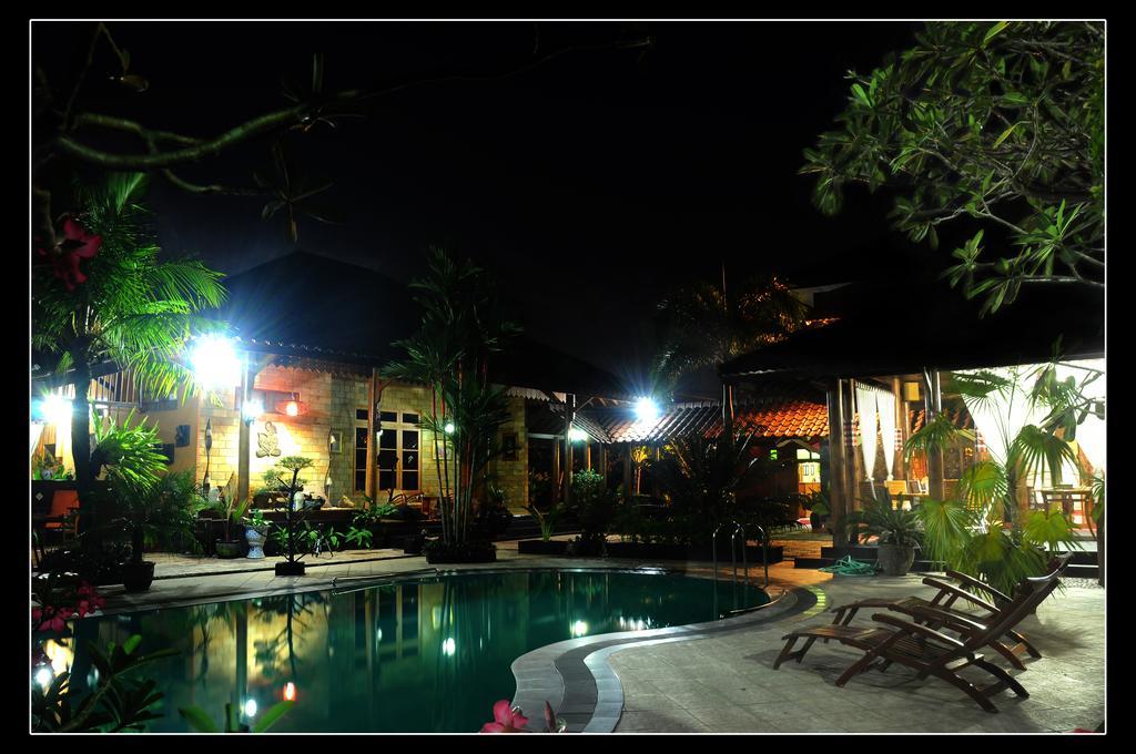 Ndalem Bantul Hotel Gandok Luaran gambar