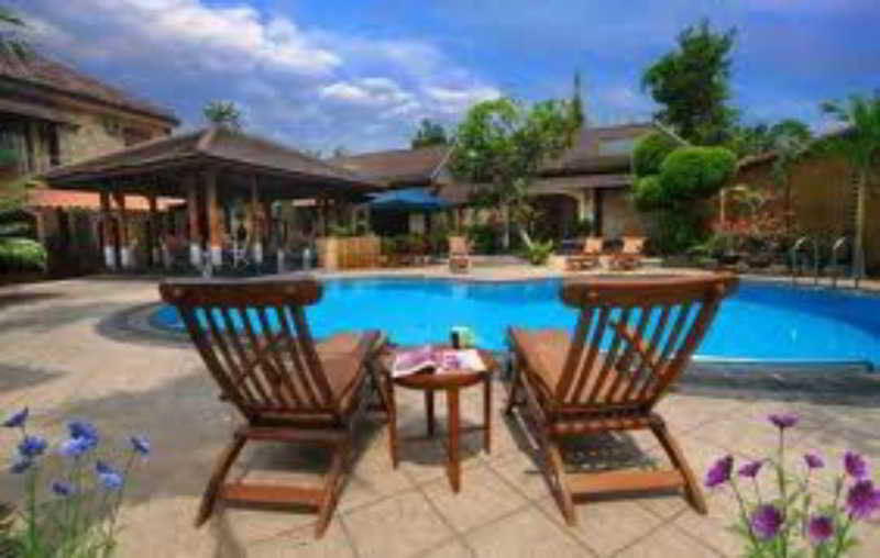Ndalem Bantul Hotel Gandok Luaran gambar