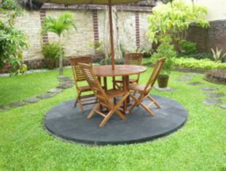 Ndalem Bantul Hotel Gandok Luaran gambar